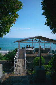 東シナ海を望む絶景の屋外カフェスペース（カフェテラス席）CAFE 「StopBy」鹿児島県出水郡