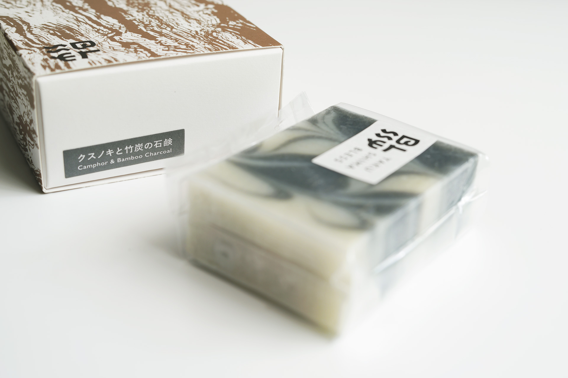 スキンケアソープ YAKUSHIMA BLESS クスノキと竹炭の石鹸